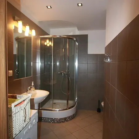 Modern 3 In Apartment